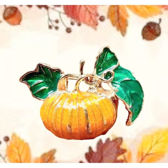 Pumpkin Brooch Pin New Fall Leaves Thanksgiving Bountiful Harvest Festiv… - Picture 1 of 10